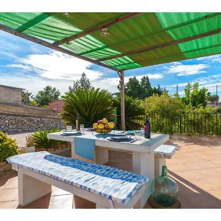 Son Alcaines By Interhome